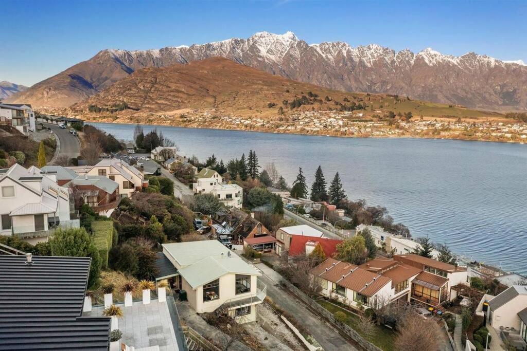 Lakeview Home Retreat At Queenstown Hill Eksteriør bilde